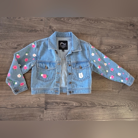 Girls Squishmallows Denim Jacket Size XS 6/6x - Picture 1 of 9